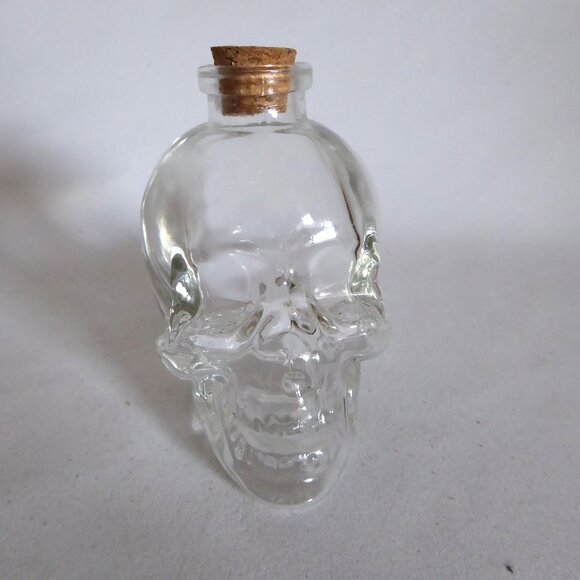 NEW 7” & 3.5” FROSTED & CLEAR GLASS SKULL JAR LOT OF 2 HALLOWEEN GOTHIC - Picture 2 of 13